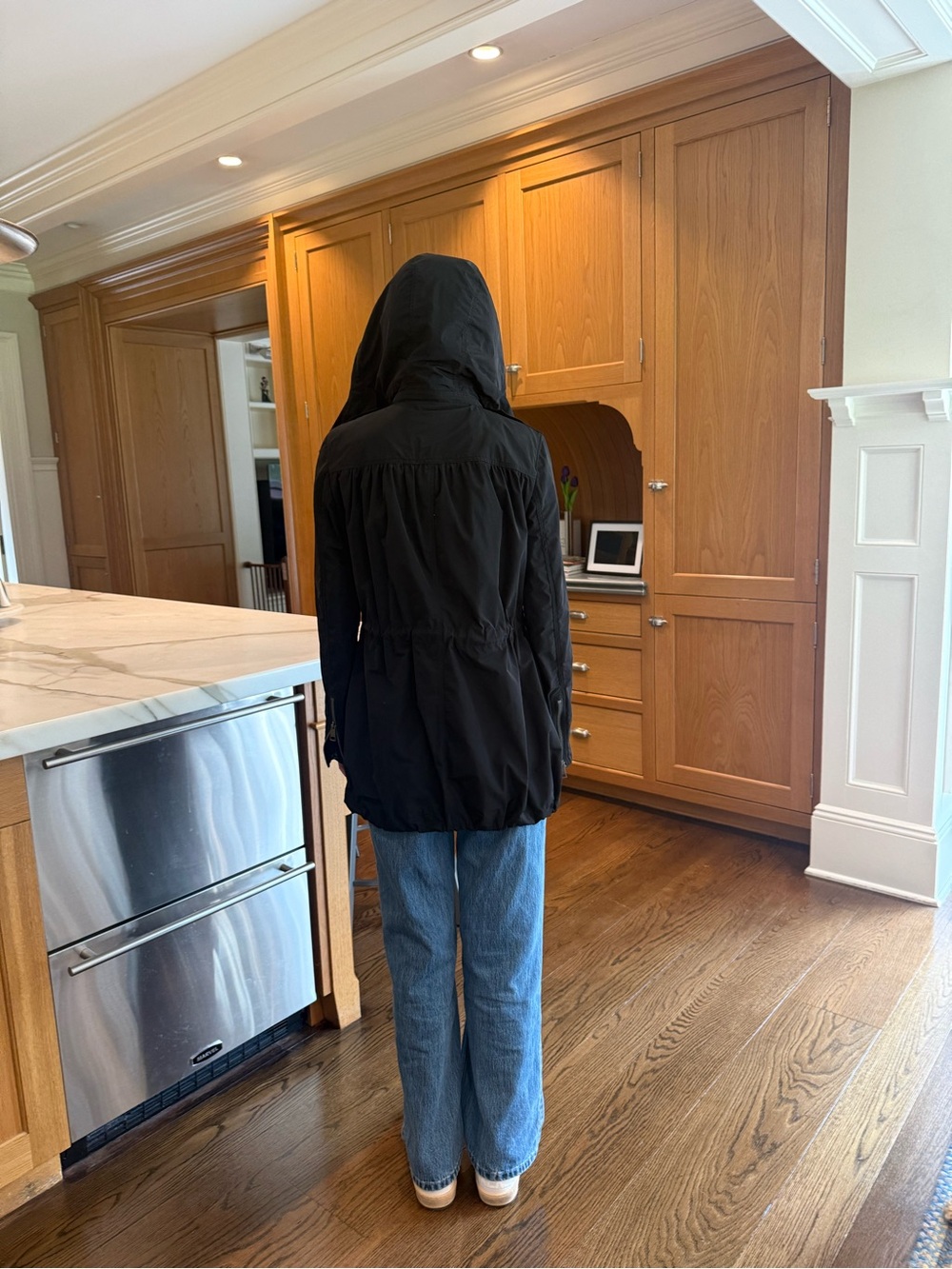 Burberry Black Hooded Raincoat with Signature Check Trim - Picture 10 of 13
